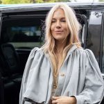 H Sienna Miller στο show του οίκου Chloé στην Εβδομάδα Μόδας του Παρισιού με boho look