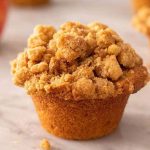 Muffins με μήλο, κανέλα και αλεύρι ολικής άλεσης